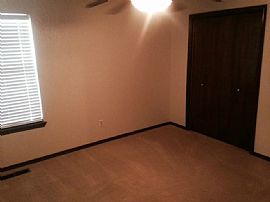 Really Spacious 3beds 2 Baths Home in a Great Neighborhood! in Oklahoma City, OK (Photo 4 of 9)