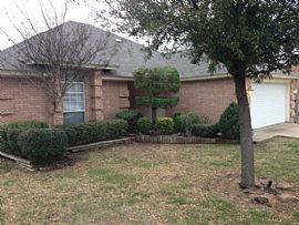 You Won'T Find a Better Kept Rental Home in Arlington, TX (Photo 3 of 9)