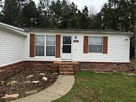 Nicely Updated 3 Bedroom, 2 Bath Home in Conroe, TX (Photo 2 of 10)