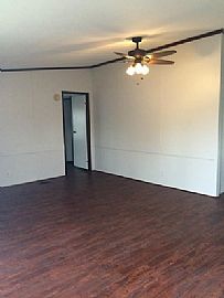 Nicely Updated 3 Bedroom, 2 Bath Home in Conroe, TX (Photo 4 of 10)