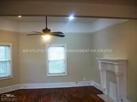3 Bedroom Single Family Home in Atlanta, GA (Photo 2 of 9)