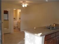 Totally Renovated Townhouse with Lakeview. New Ap.. in West Palm Beach, FL (Photo 6 of 10)