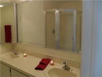 Totally Renovated Townhouse with Lakeview. New Ap.. in West Palm Beach, FL (Photo 7 of 10)