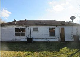 Awesome 3 Bedroom Plus 1 Bathroom Available For Rent in Houston, TX