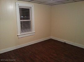 3beds 1bath House in Vancouver, WA (Photo 4 of 6)