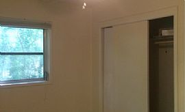 This Charming 3 Bedroom, 2 Bath Home Located Conveniently in Gainesville, FL (Photo 2 of 9)