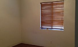 Super Cute White Picketed Fence, 3 Bedroom 1 Bath Home in Tucson, AZ (Photo 3 of 10)