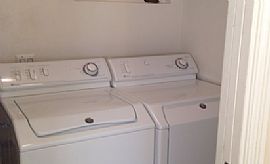 Super Cute White Picketed Fence, 3 Bedroom 1 Bath Home in Tucson, AZ (Photo 6 of 10)