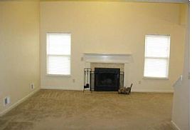 Specious 4bedrooms 2.5 Gear Baths Located in a Quite in Lexington, KY