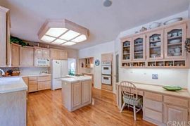 4 Beds 4 Baths in Paradise, CA (Photo 4 of 4)