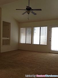 Great 3bed 2bath  in a Nice Neighborhood in Mesa, AZ (Photo 6 of 9)