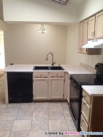 Great 3bed 2bath  in a Nice Neighborhood in Mesa, AZ (Photo 9 of 9)