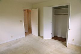 Beautiful All Brick Ranch in Established Gainesway Neighborhood in Lexington, KY (Photo 3 of 3)