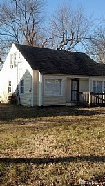 Wondeful Rent to Own  Single Family Home .. in Shively, KY (Photo 2 of 5)