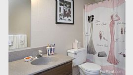 2 Bedroom/2 Bath Near Metro in Kansas City, MO (Photo 7 of 11)