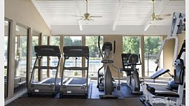 1 Bedroom/1 Bathroom in Kansas City, MO (Photo 2 of 9)