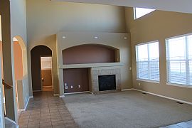 4-Bed, Office, Loft, 3.5 Bath, 3-Car, Cherry Creek Schools in Aurora, CO (Photo 4 of 12)