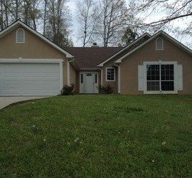 Must See Wonderful 3bd 2bath in a Great Neighbor in Jonesboro, GA