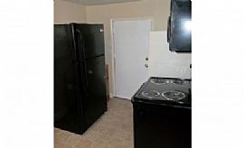 2 Bedroom/1 Bath Home in Garden City in Savannah, GA (Photo 4 of 6)