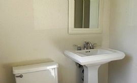 Single Car Carport, Large Fenced Yard Carpet in Bedrooms Wood F in Baton Rouge, LA (Photo 2 of 8)