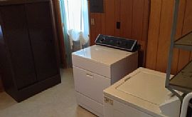 This 3br, 2ba, Home Features 2 Living Areas Both with Wood Burn in Albuquerque, NM (Photo 9 of 9)