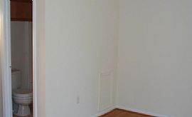 This Charming Townhouse 3 Large Bedrooms and 2.5 Bathrooms in Temple Hills, MD (Photo 7 of 8)