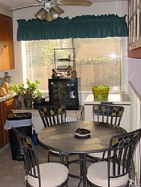 4 Bedrooms, 2.5 Bathrooms, Single Family Home with All Utilitie in Vacaville, CA (Photo 2 of 5)