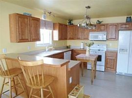 He House Is Well Maintained, Both Inside and Out in Milan, MI (Photo 2 of 6)