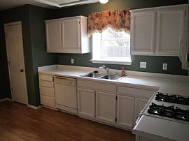 Cute 3bed,2bth in a Quiet Neighborhood in Tulsa, OK