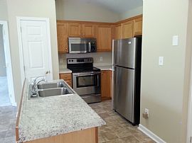 Wonderful Convenience/space 3 Bedrooms, 2 Bathrooms in Charlotte, NC