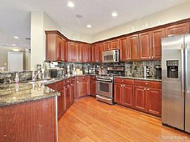 $750 / 3br - 1789ft2 - Spectacular 3/2 Single Family House   in Palm Beach Gardens, FL (Photo 2 of 8)