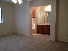 Clean ,Spacious 3 Bedroom, 2 Bath, 2 Car Garage Home in Austin, TX (Photo 9 of 10)