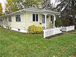 Adorable and Updated on Desirable Street Across From Park. in Rochester Hills, MI