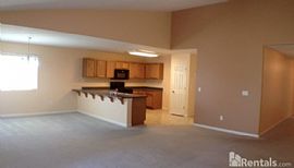  a Must See and Cute Single Family Home !! in Fresno, CA (Photo 5 of 12)