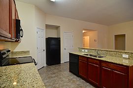 Lovely 3 Bedroom, 2 Bath Home in The Pinnacle Ridge in Columbia, SC (Photo 7 of 10)
