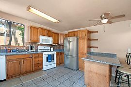 Single Family Home in San Diego, CA (Photo 2 of 7)