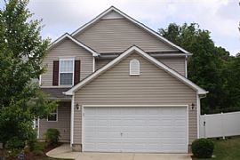 Cozy Home in Quiet Neighborhood with Great Curb Appeal in Dallas, GA