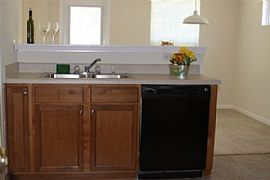 Cozy Home in Quiet Neighborhood with Great Curb Appeal in Dallas, GA (Photo 5 of 11)