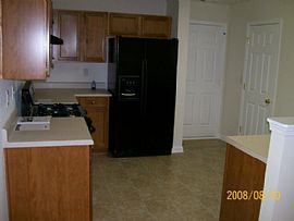 Cozy Home in Quiet Neighborhood with Great Curb Appeal in Dallas, GA (Photo 9 of 11)