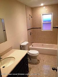 Renovated 3bed 1bath Home in Staten Island, NY (Photo 3 of 4)
