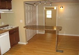 Newly Remodeled 3 Bedroom 2 Bath Single Family  in Grand Rapids, MI (Photo 2 of 7)