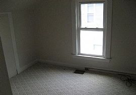 Newly Remodeled 3 Bedroom 2 Bath Single Family  in Grand Rapids, MI (Photo 5 of 7)