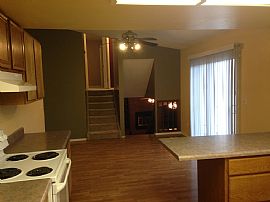 Very Well W/decorator 4 Beds 3 Baths in Colorado Springs, CO (Photo 2 of 10)