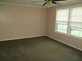 Lovely 3 Beds 2 Baths Single Family Home in Joelton, TN (Photo 2 of 8)