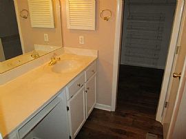 Lovely 3 Beds 2 Baths Single Family Home in Joelton, TN (Photo 5 of 8)