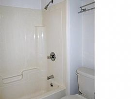 Super Great 2 Beds 1.5 Bath in Rochester, NY (Photo 8 of 10)