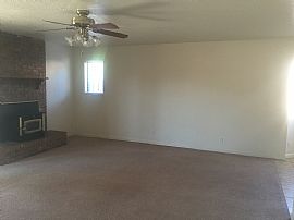 Spacious Great Size 3 Bedrooms,Baths Beautiful Home in Albuquerque, NM (Photo 3 of 10)
