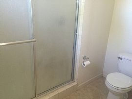 Spacious Great Size 3 Bedrooms,Baths Beautiful Home in Albuquerque, NM (Photo 7 of 10)