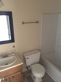 Adorable 3bedroom and 2bath House Perfectly For You and Family  in Charlotte, NC (Photo 3 of 12)