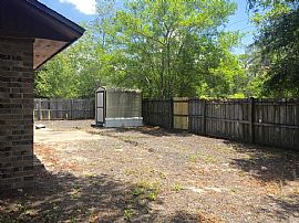 Immaculate Charming 3 Bedroom, 2 Bath Home in Jacksonville, FL (Photo 6 of 9)